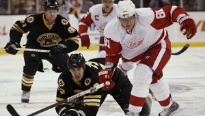 Hossa môže doplatiť na zmrazenie platového stropu v NHL