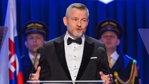 Prezident Pellegrini udelil štátne vyznamenania. Vyzval na zmenu atmosféry v spoločnosti