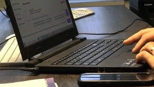 Opatrnosť pri online nakupovaní: Odborníci varujú pred podvodnými stránkami počas Black Friday