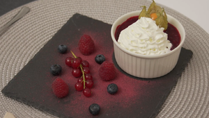 Dezert: Rozšľahaný hokejista