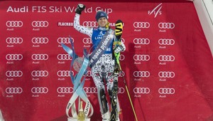 Velez-Zuzulová obhajuje titul vo Flachau. Poľovačka na Schiffrinovú