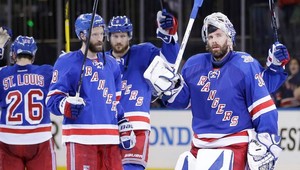 Lundqvist udržal Rangers v boji o titul, séria sa sťahuje do LA