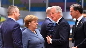 Briti budú o brexite hlasovať v utorok 11.decembra