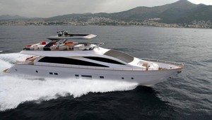 Volvo ukázalo jachtu, ktorá zvládne sama zakotviť aj v náročných podmienkach