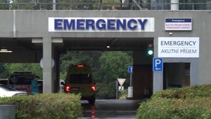 V Čechách zabíjala búrka! Blesk trafil jednu ženu a tri dievčatá