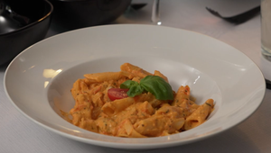 Hlavné jedlo: Tutududú