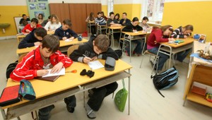 Platy učiteľov. Najmej zarobia v materských škôlkach