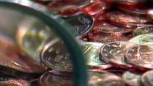 Vláda schválila strop na výdavky. Odborníci tvrdia, že to svedčí o nezodpovednom správaní vlády Smeru