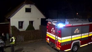 Matka, ktorá zachránila syna pred ohňom, bojuje o život. Má popálených takmer 70 percent tela