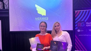 Tesco s kampaňou o menštruačnej chudobe získalo cenu HERMES