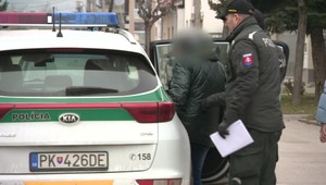 Prípad smrti nevidiaceho dôchodcu je stále otvorený. Zomrel po páde zo schodov