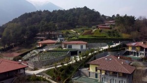 Na ruských oligarchov a ich majetky sme na Slovensku prikrátki. Kde nie sú ich mená, tam nie je problém