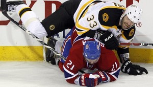 Víťazný návrat Cháru s asistenciou, Sekera nehral