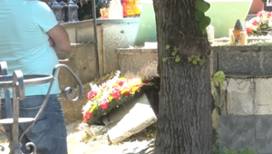 V Nitre sa vlámali do rodinnej hrobky rómskych vajdov. Krádež páchateľom nevyšla