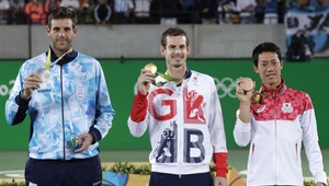 Andy Murray obhájil zlato z Londýna vo dvojhre
