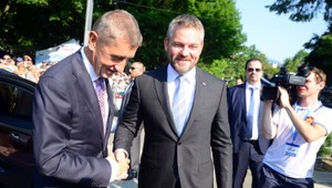 Pellegrini: Extrémisti zjemňujú svoju rétoriku, maskujú ju do tradičných hodnôt a vplývajú najmä na mládež