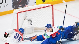 Zákrok Patrika Kocha či magický dotyk Švéda: Pozrite si top momenty dňa na MS