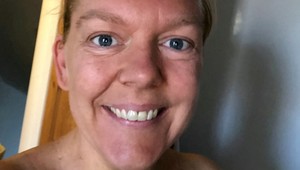 Chcela byť dokonalá nevesta, nechala sa nastriekať samoopaľovákom: Juj, tá ale dopadla!