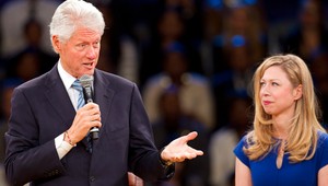 Z exprezidenta Clintona (68) je deduško! Jeho dcéra Chelsea (34) porodila