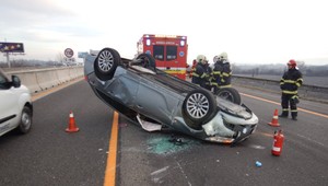 Vodiči, fotíte si nehody? Polícia vám odkazuje: A dosť!