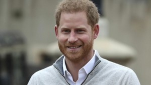 Je to vonku! Harryho kniha už má dátum a NÁZOV hovorí za všetko!