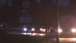 Oslepujúce svetlá na autách. Aké žiarovky nesmiete mať?