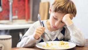 Aj vaše deti sú prieberčivé v jedle? Vyskúšajte TRIK, ktorý pomohol mnohým rodičom