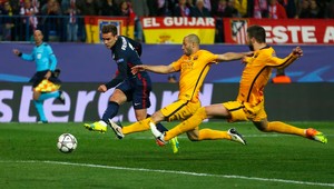 Griezmann vyradil FC Barcelonu, prestrelka v Lisabone