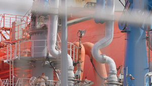 Zákaz dovozu ruských energií do EÚ je realitou, europoslanci hovoria o historickom výsledku