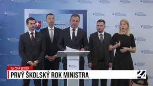 Prvý školský rok ministra