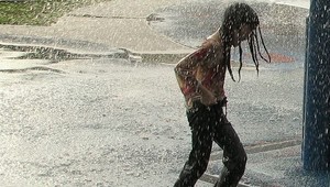 Narazili ste na búrku? Tu sú rady ako prežiť...