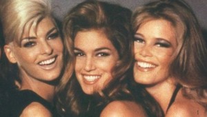 Spomínate si na slávne modelky 90. rokov? Boli krásne aj bez retuše a Photoshopu