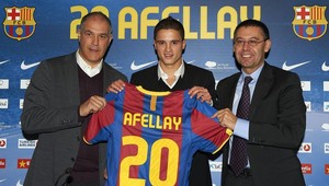 Holanďan Afellay novou posilou FC Barcelony