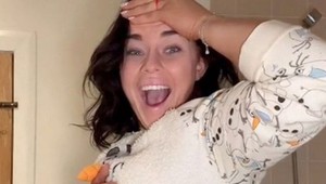 Fitneska ukázala FOTO svojho brucha pred a po Vianociach: Ženy, je TO úplne normálne!