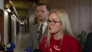 Marcinková: Fico sa chválil ranným cvičením. Keď chceme odpovede, máme behať po hrádzi