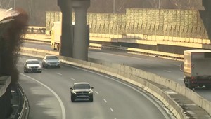 Po autonehode muža ho mala domov odviezť jeho príbuzná. Tá bola ale pod vplyvom alkoholu