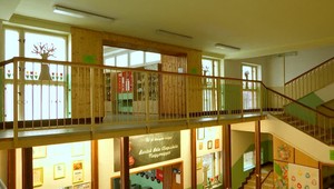 Matka žiaka vylepila facku učiteľke s 30-ročnou praxou. Vraj sa jej tým uľavilo