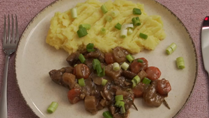 Hlavné jedlo: Ožratye tele