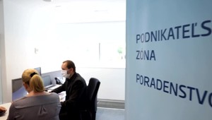 Odškodnenie podnikateľov ako Columbova žena. Všetci o ňom hovoria, ale kedy nejaké bude, nikto nevie