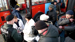 Revízori v akcii! Výhovorky čiernych pasažierov nahrávajú