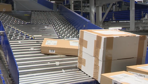 Za každý malý balíček smerujúci do Európskej únie si predajcovia priplatia paušál 2 eurá