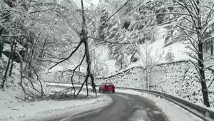 Najbližšie dni si treba dať pozor na snehové záveje, teploty sa cez deň budú pohybovať nad nulou
