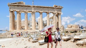 Grécko odmieta dohodu s veriteľmi, aj odchod z menovej únie