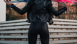 Milovníčky módy sú hotové z legín z H&M: Stoja pár eur a perfektne vám vytvarujú postavu