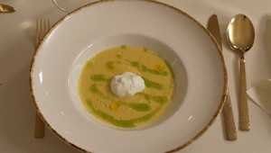 POLIEVKA - Krém z kukurice a limetková pena