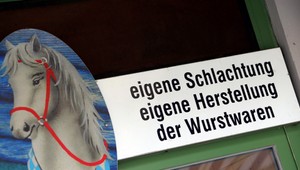 Rozdajme konské mäso chudobným, pritaká Nemecku Jahnátek