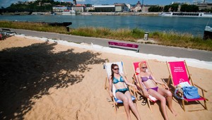 Leto je tu! V Bratislave otvárajú Magio pláž