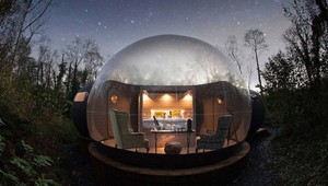 Dovolenka v tajomnej sklenenej guli na ďalekom severe