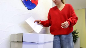 Exkluzívny prieskum AKO pre Na hrane: Smer a progresívci zvyšujú náskok pred ostatnými