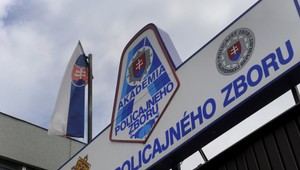 Pedagóg, ktorý vážne postrelil mladú kadetku, na policajnej akadémii končí